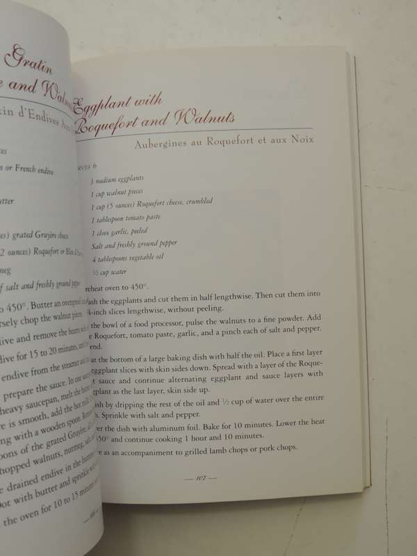 The Walnut Cookbook- Jean-Luc Toussaint, Betsy Draine, M Hinden