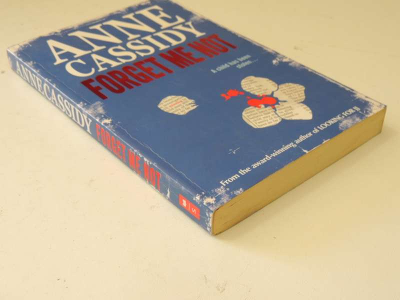 Forget Me Not - Anne Cassidy