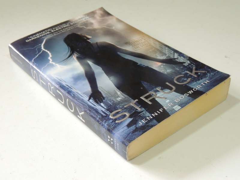 Struck - Jennifer Bosworth