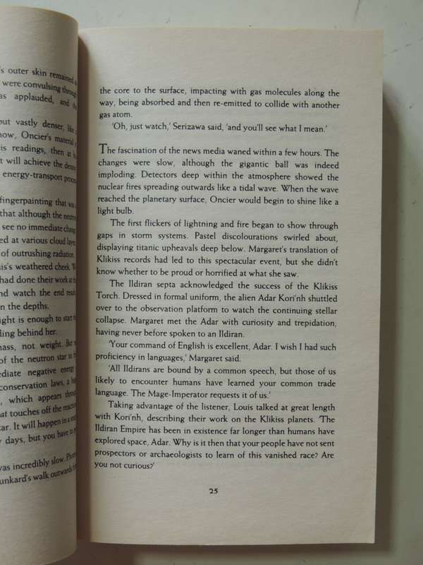 Hidden Empire - The Saga Of Seven Suns Book One - Kevin J. Anderson