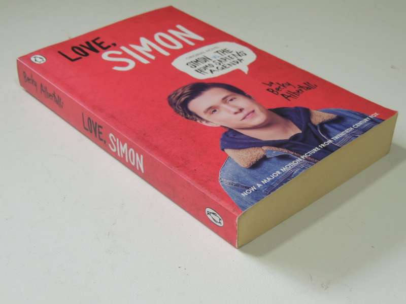 Love, Simon - Becky Albertall