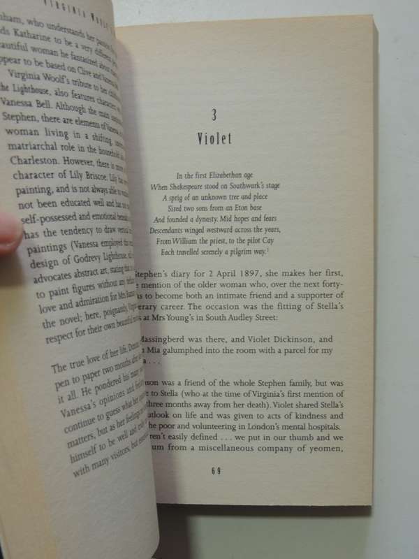 Virginia Woolf's Women - Vanessa Curtis