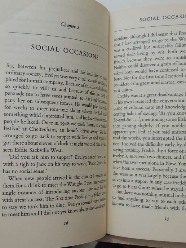 Evelyn Waugh, Portrait of a Country Neighbour by Frances Donaldson