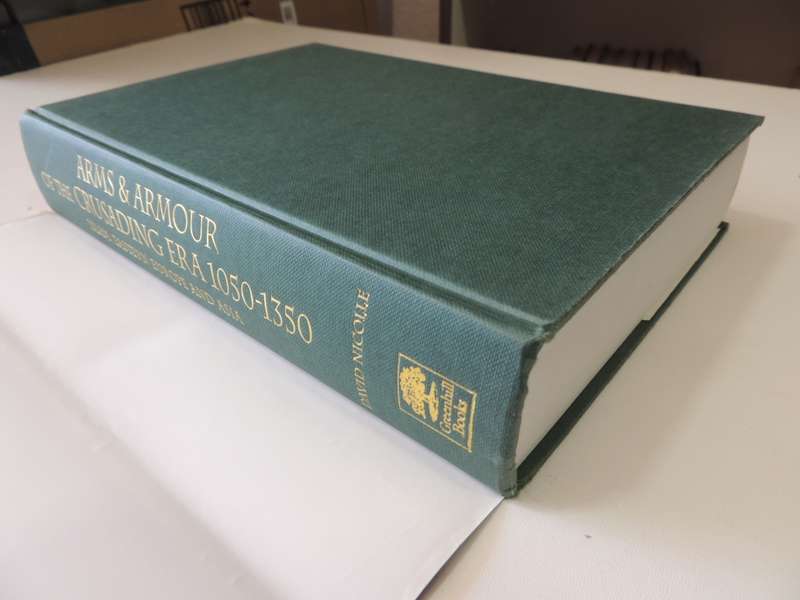 Arms & Armour Of The Crusading Era 1050-1350 - Islam,Eastern Europe & Asia   David Nicolle