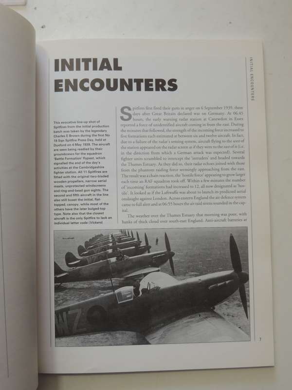 The Legendary Spitfire Mk I/II 1939-41 - Osprey Aircraft Of The Aces Vol 1