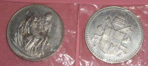 Johannes Paulus 11 2 P.M PM coin coins token tokens John Paul Pope 20th century catholic church leader international unknown collectable collect collection religion silver metal vatican city country council reform orthodox stand stances wel known leadership bulk 2 two dotted line round bid buy now crazy auction tuesday wednesday friday weekend research coin worlds ending communism poland native must have low price bargain old antique 