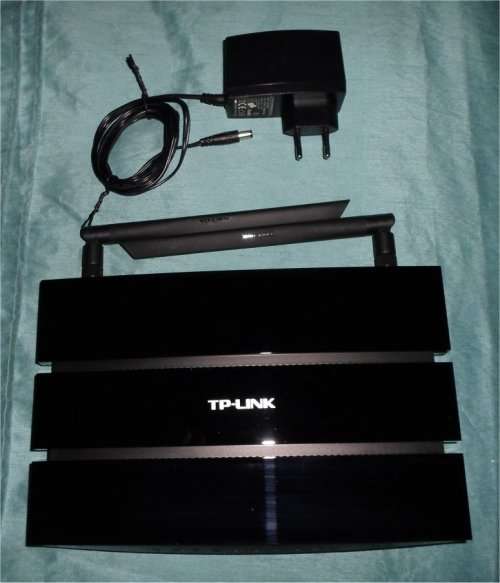 TP-Link N600 Wireless Dual Band Gigabit Router (TL-WDR3600) - 2.4Ghz and 5Ghz with Twin USB Ports