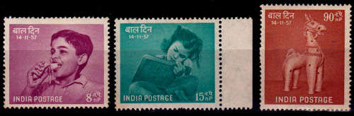 INDIA 1957, 14 Nov. Children`s Day, set, MH, CV +/- R 20.00, view scans