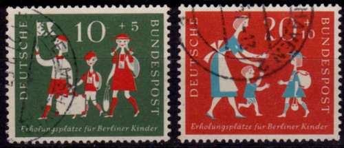 GERMANY 1957, 1 Feb. Charity Stamps Children from Berlin, set, UNH, CV+/-R 143.00 view scans