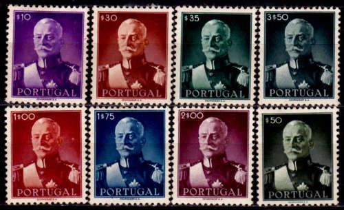 PORTUGAL 1945, 12 Nov. PRES ANTONIO OSCAR de FRAGOSO CARMONA, set, MH, CV+/-R 2,200.00, view scans