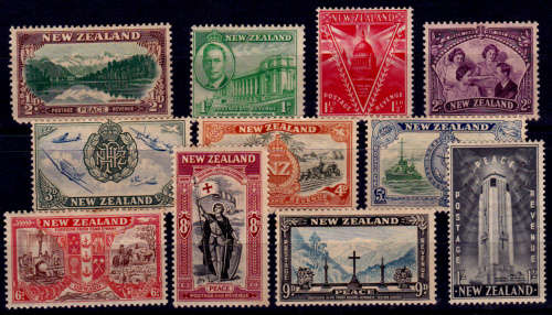 NEW ZEALAND 1946, 1 April. PEACE ISSUE, set, MH, CV +/-R 140.00, view scans