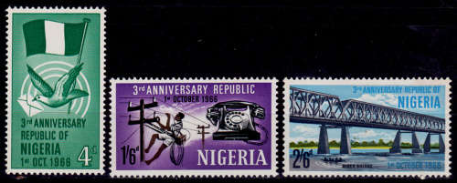 NIGERIA 1966, 1 Oct. 3rd ANNIV of REPUBLIC, set, MNH, CV +/-R 40.00 view scans