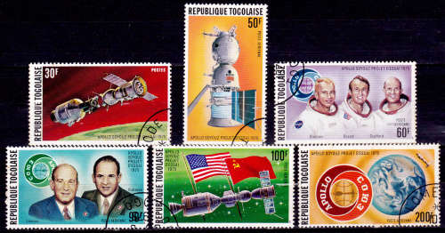 TOGO 1975, 15 July. APOLLO-SOYUZ SPACE LINK  INCL AIRMAIL, set, UNH, CV +/-R 45.00 view scans