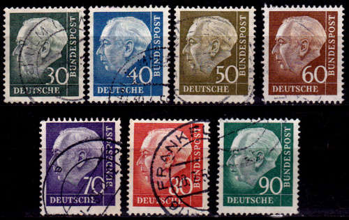 GERMANY 1957, PROF TH HEUSS NEW SIZE + COLOURS, set, UH CV +/-R 100.00 view scans