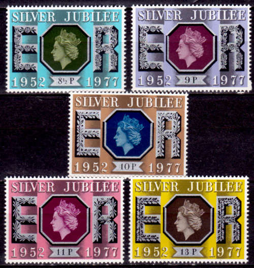 ENGLAND 1977, 11 May. 25th ANNIV REIGN QEII, set, MNH, CV +/-R 35.00 view scans