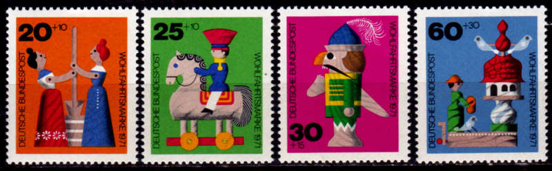 GERMANY 1971, 5 Oct. CHARITY STAMPS - TOYS, set, MNH, CV+/- R 30.00 view scans