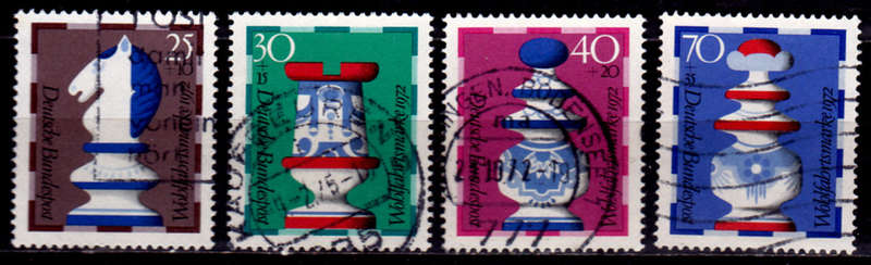 GERMANY 1972, 5 Oct. CHARITY STAMPS - CHESS PIECES, set, UH, CV+/- R 65.00 view scans
