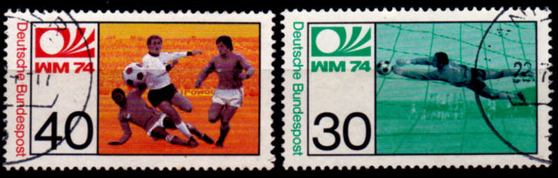 GERMANY 1974, 15 May. FOOTBALL WORLD CUP, set, UH, CV+/- R 10.00 view scans