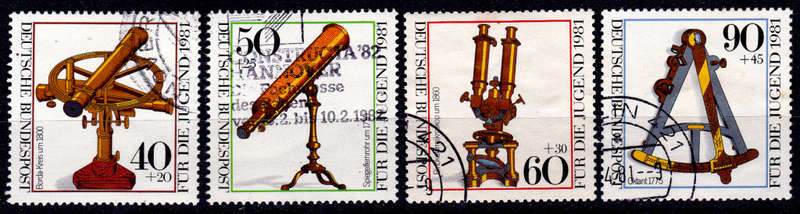GERMANY 1981, 10 April. YOUTH HOSTEL - OPTIC INSTRUMENTS, set, UH, CV+/- R 60.00 view scans