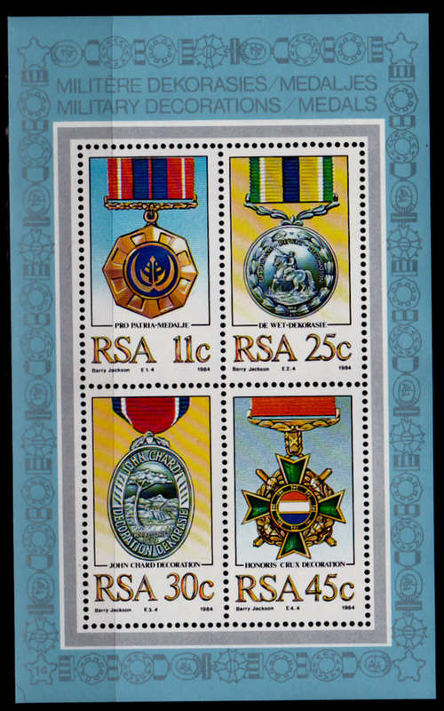 RSA 1984, 9 Nov, MILITARY DECORATIONS, minisheet no 14, MH, CV R 10.00 view scans