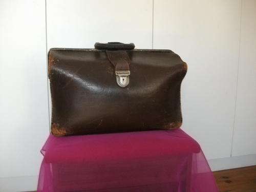 Vintage Leather Doctors Bag