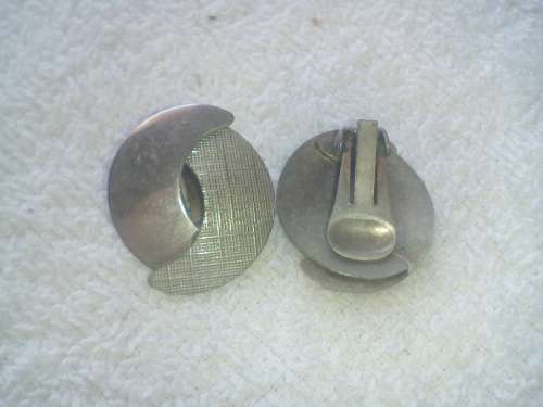 Lot of 4 Sets of Clip on Earings