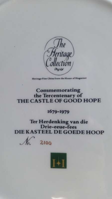THE HERITAGE COLLECTION' 1679 - 1979 THE CASTLE OF GOOD HOPE TERCENTENARY PLATE