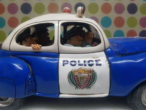 Comic Art of Guillermo Forchino - The Police car (retired item)