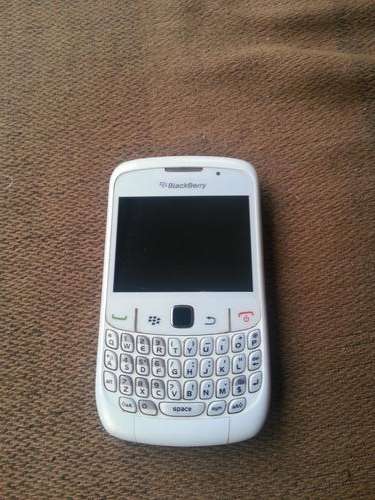 Blackberry 8520 White