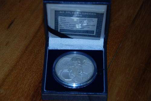 WOW 1996 S2R Silver Coin - SOCCER