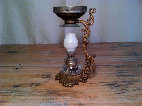 Antique Vapo Cresolene Kerosene Vaporizer - Medical lamp from 1888