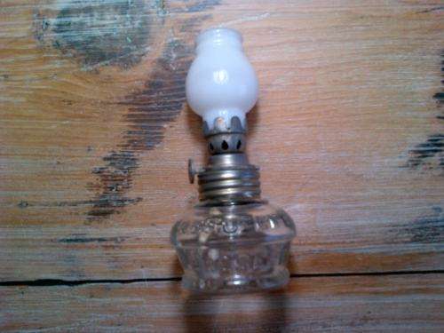 Antique Vapo Cresolene Kerosene Vaporizer - Medical lamp from 1888
