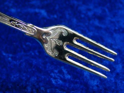Vintage 61 - Piece 24ct Gold plated Cutlery Set  in original box- Italy. FREE SHIPPING