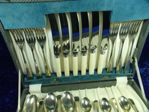 Vintage Sipelia Rustless Nickel Silver and bone handle 24 piece Cutlery Set - Sheffield