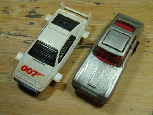 Two Vintage die cast Corgi Juniors - James Bond 007 - Lotus and Aston Martin  with ejector  seat