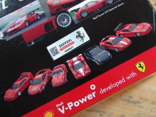 A complete set of 7 Collectable Chell V-Power and Ferrari scale model toy Cars