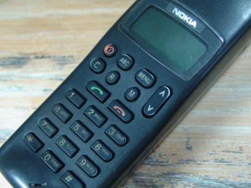 Vintage Nokia 1011 NHE 2XN Cell Phone with pouch - known as a "Brick"