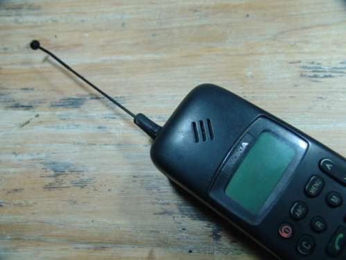 Vintage Nokia 1011 NHE 2XN Cell Phone with pouch - known as a "Brick"