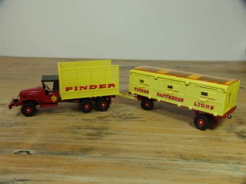Rare Vintage collectable die cast model Truck and Trailor - Pinder Circus Truck - Scale 1:43