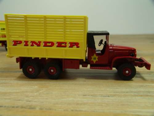 Rare Vintage collectable die cast model Truck and Trailor - Pinder Circus Truck - Scale 1:43