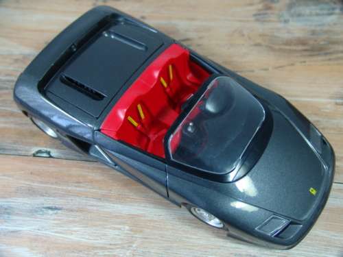 Collectable die cast model Car - Guiloy "Ferrari Mythos" - 1:18