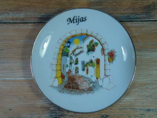 Crazy R1 start - Vintage Mijas porcelain decorative Plate