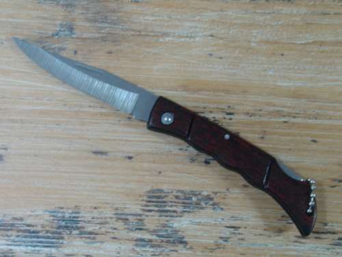 Pocket Flick Knives - 8 available - bid per each, take as many as like