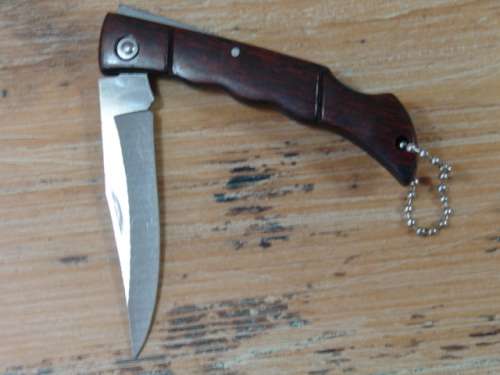 Pocket Flick Knives - 8 available - bid per each, take as many as like
