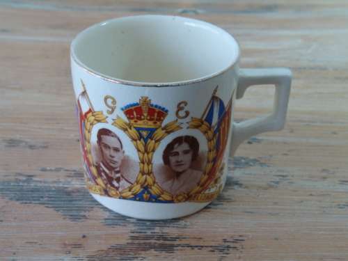 Vintage 1947 Royal visit to South Africa - porcelain collectors Cup - "Another crazy R1 start"