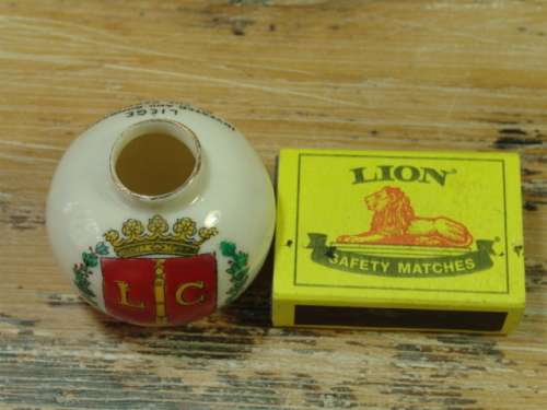 Vintage 1914 collectable miniature Vase - Stoke on Trent - Liege