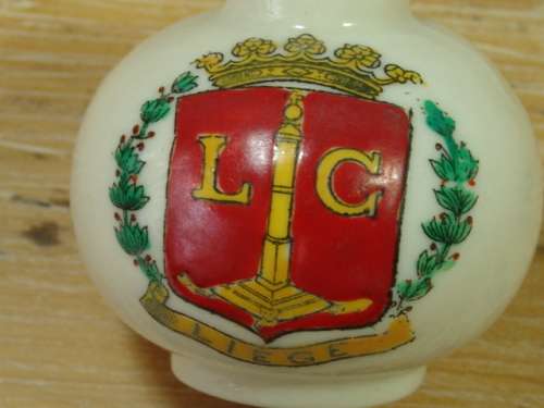 Vintage 1914 collectable miniature Vase - Stoke on Trent - Liege