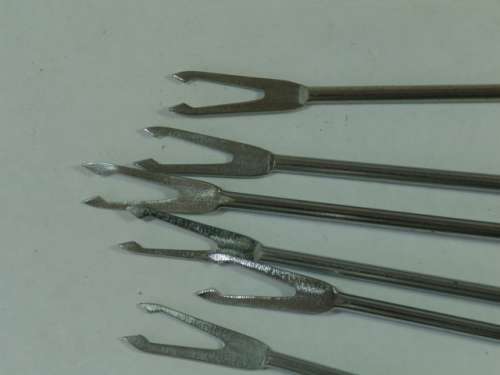 Set of 6 wooden handle vintage Fondue forks + 2 extra
