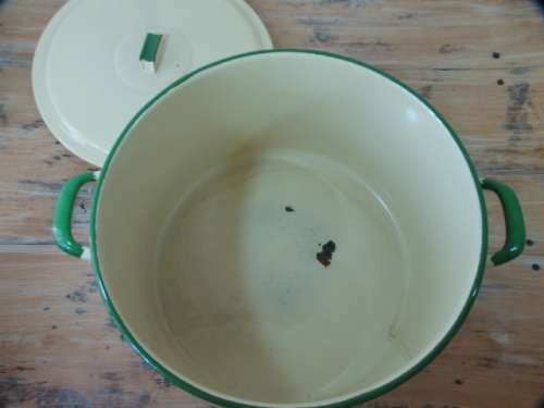 Very Large Enamel Pot with Lid, 38cm diameter x 25cm deep