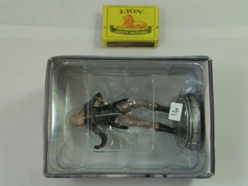 DC Comics Chess collection action figurine, Black Canary, collectable Super hero character